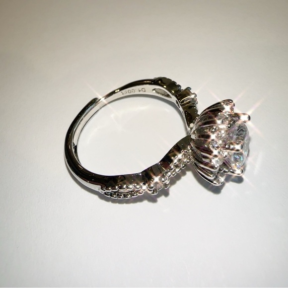 Adjustable Silver Ring 2.0 Ct Diamond Simulate Moissanite - Picture 8 of 17